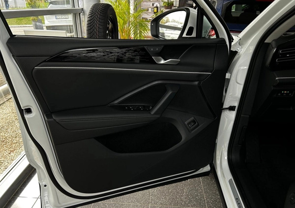 Volkswagen Tiguan cena 222790 przebieg: 5, rok produkcji 2024 z Kłodawa małe 781